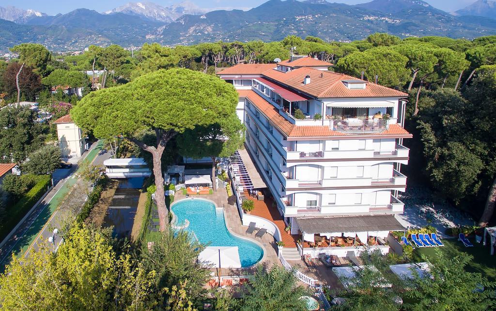 Hotel St.Mauritius Forte dei Marmi Exterior foto
